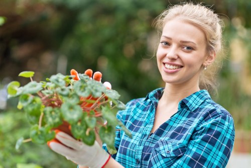 Chelsea residents participating in garden clearance